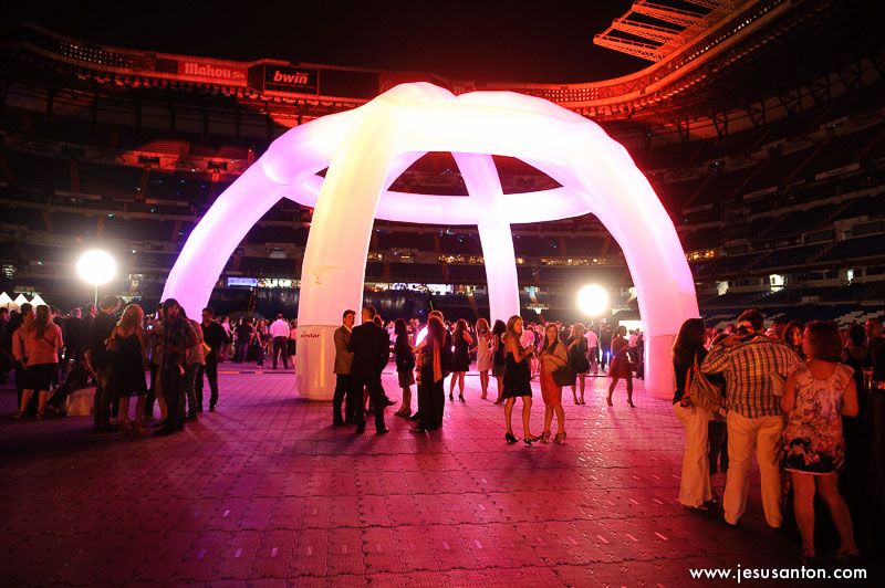 Photography taken in an event in the Santiago Bernabéu stadium in Madrid